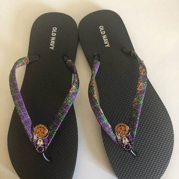 Old Navy Elvira Flip Flops 9 - Picture 3 of 6